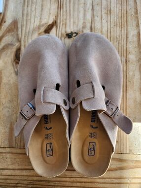 Birkenstock Boston Suede Clogs in Taupe Brown
